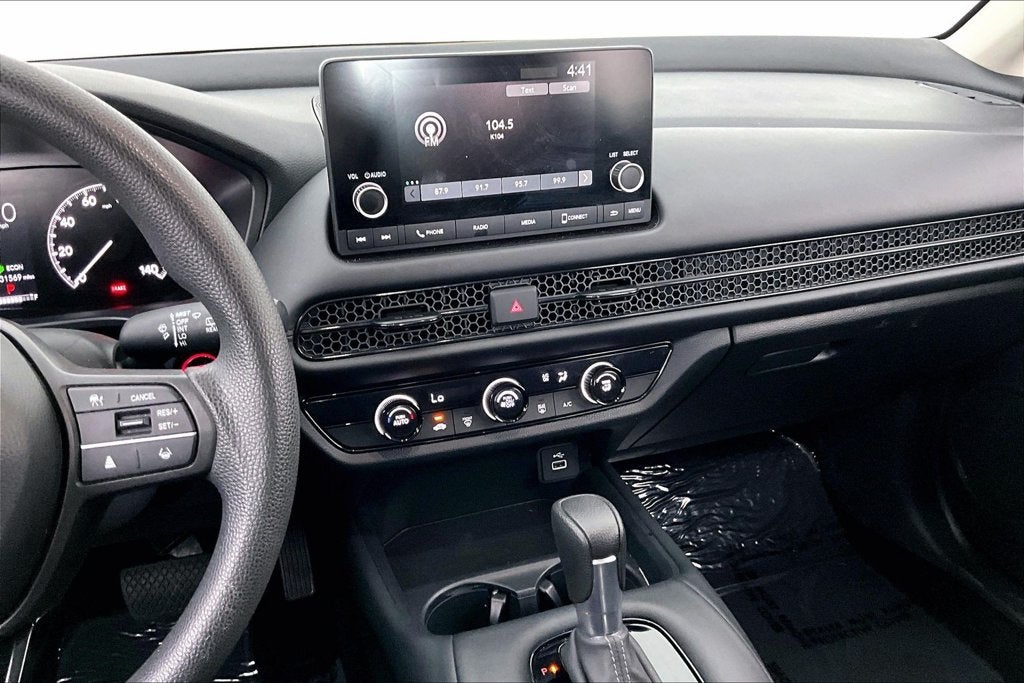 2025 Honda HR-V LX
