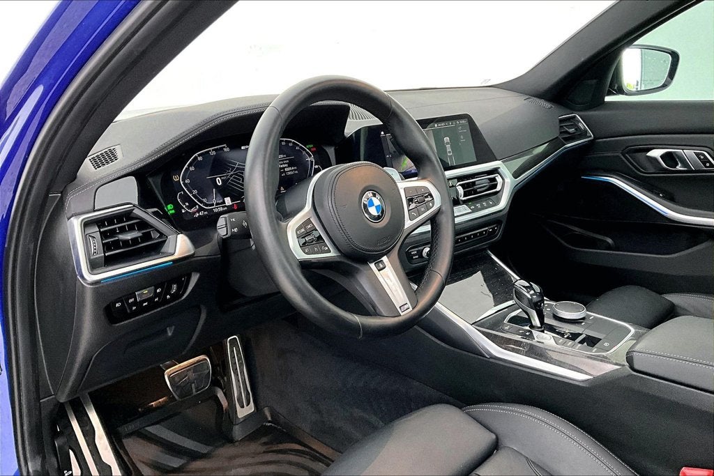 2021 BMW 3 Series 330e iPerformance