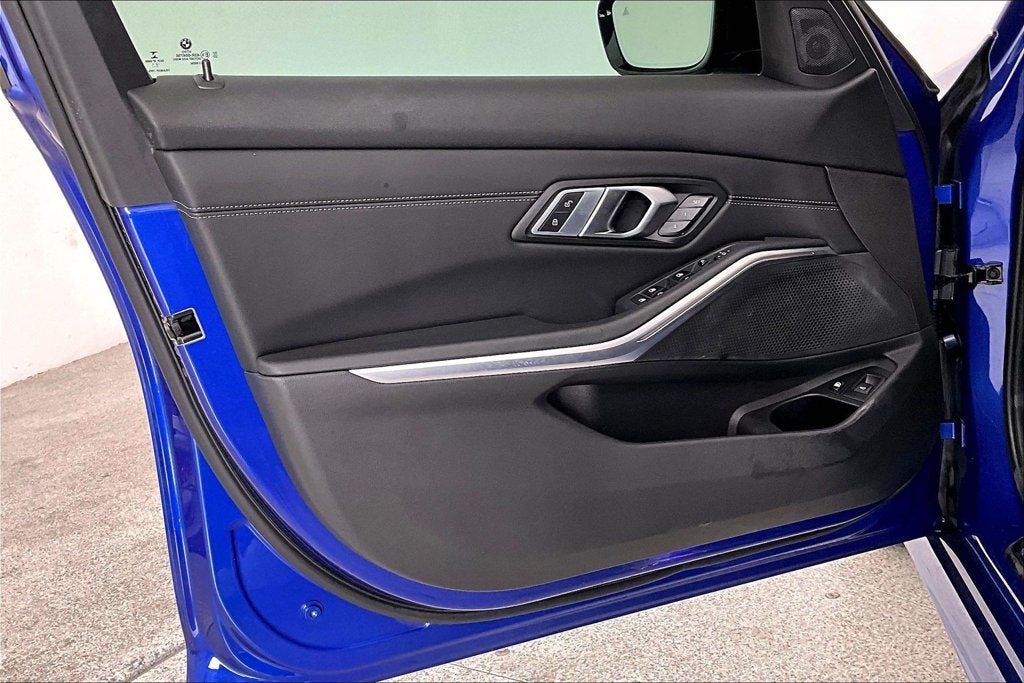 2021 BMW 3 Series 330e iPerformance