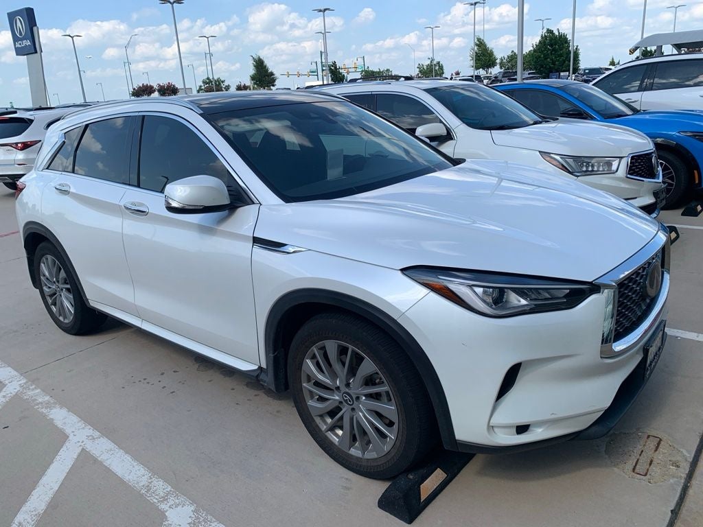 2023 INFINITI QX50 LUXE