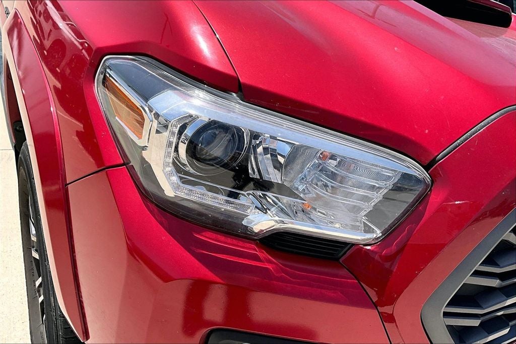 2021 Toyota Tacoma TRD Sport V6