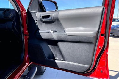 2022 Toyota Tacoma SR