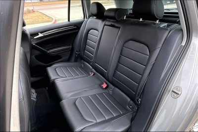 2016 Volkswagen Golf SportWagen SEL