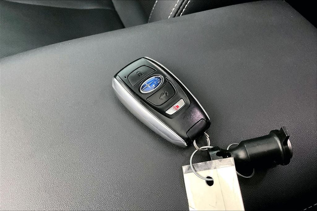 2023 Subaru Outback Touring