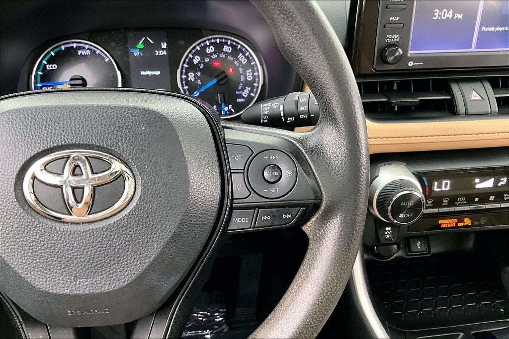 2020 Toyota RAV4 Hybrid XLE