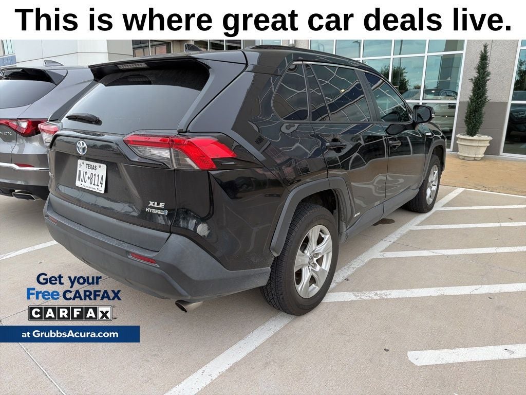 2020 Toyota RAV4 Hybrid XLE