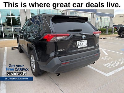 2020 Toyota RAV4 Hybrid XLE