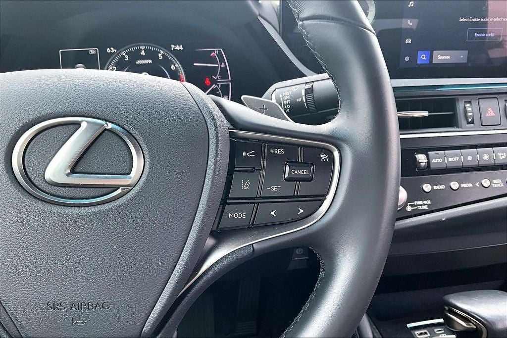 2025 Lexus ES 350