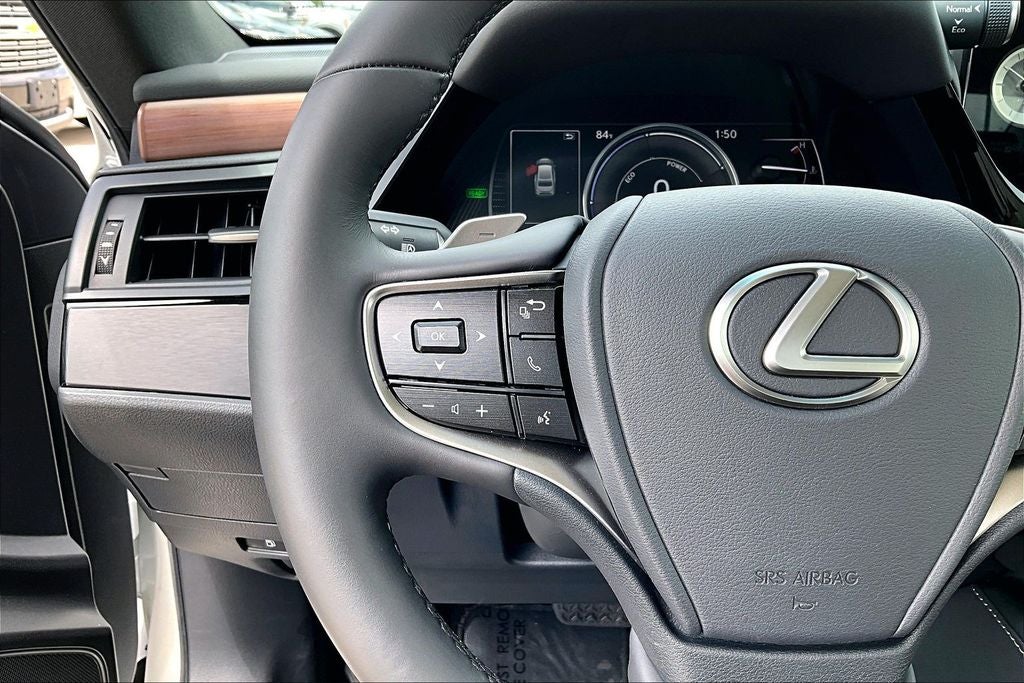 2025 Lexus ES 300h
