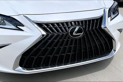 2025 Lexus ES 300h