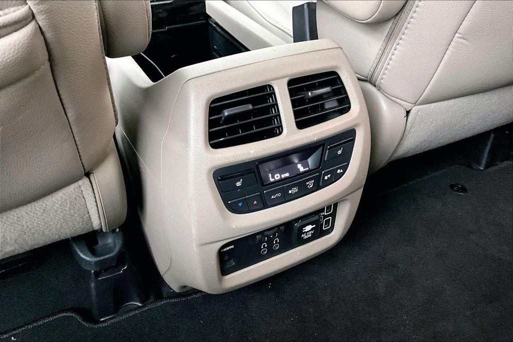 2022 Honda Pilot Elite
