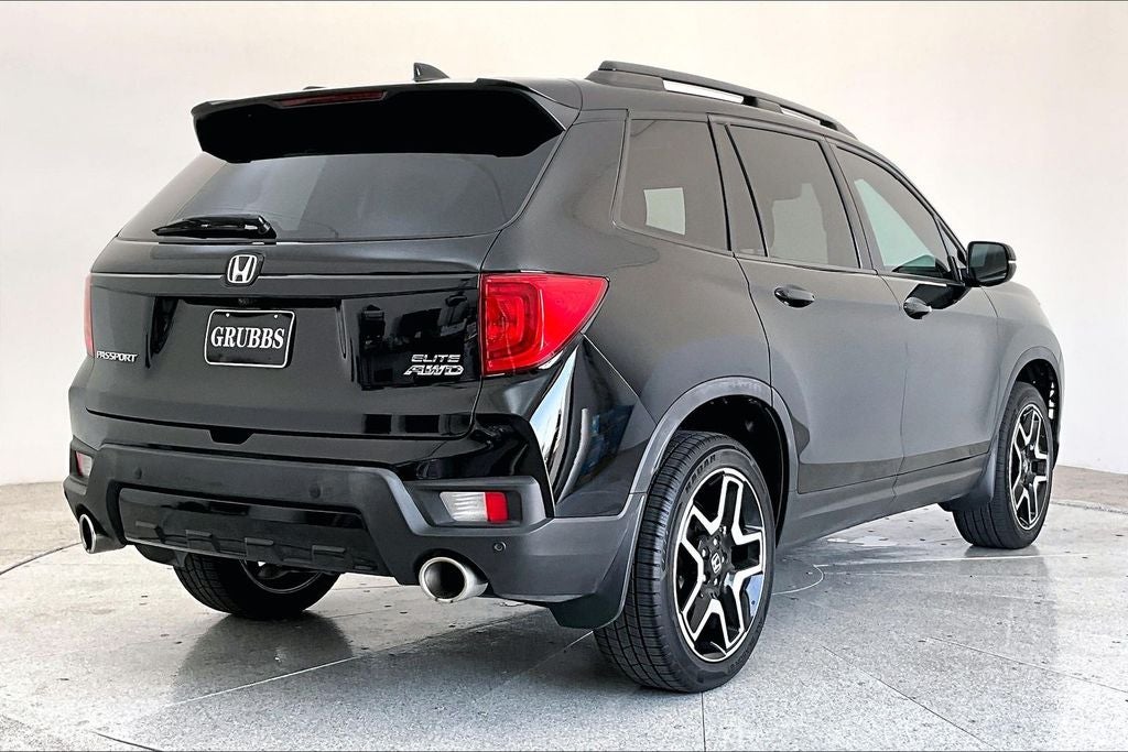 2023 Honda Passport Elite