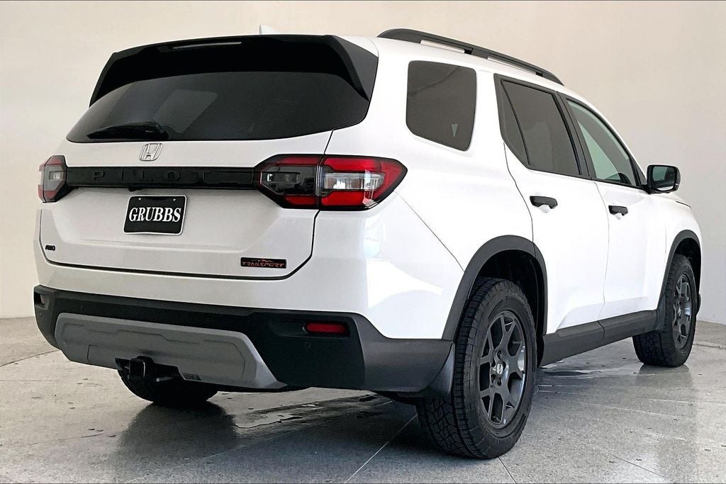 2023 Honda Pilot TrailSport