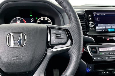 2025 Honda Ridgeline Black Edition