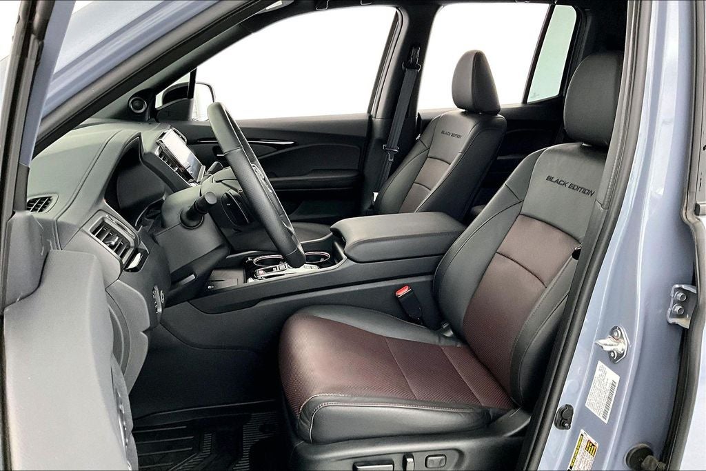 2025 Honda Ridgeline Black Edition
