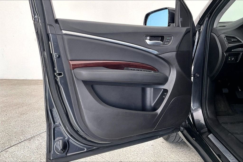 2016 Acura MDX 3.5L w/Technology Package