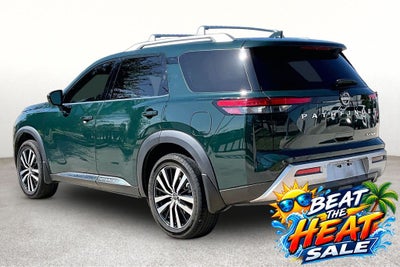 2023 Nissan Pathfinder Platinum