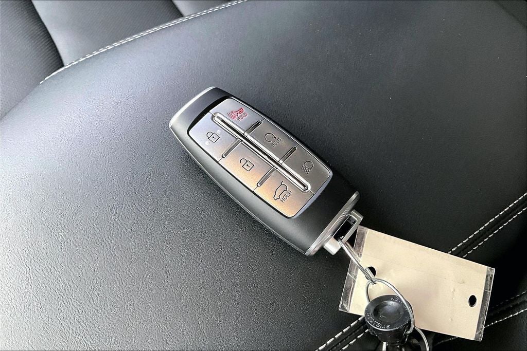 2024 Genesis GV70 2.5T