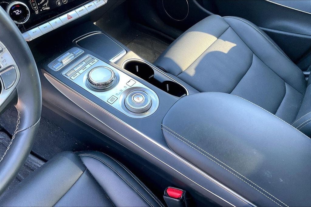 2024 Genesis GV70 2.5T