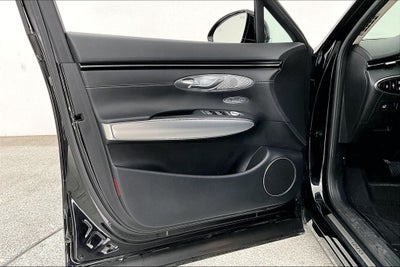 2024 Genesis GV70 2.5T