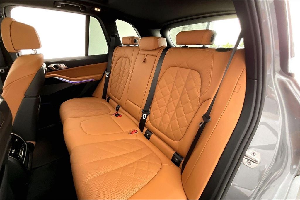 2025 BMW X5 xDrive40i M Sport