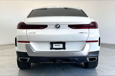 2023 BMW X6 xDrive40i