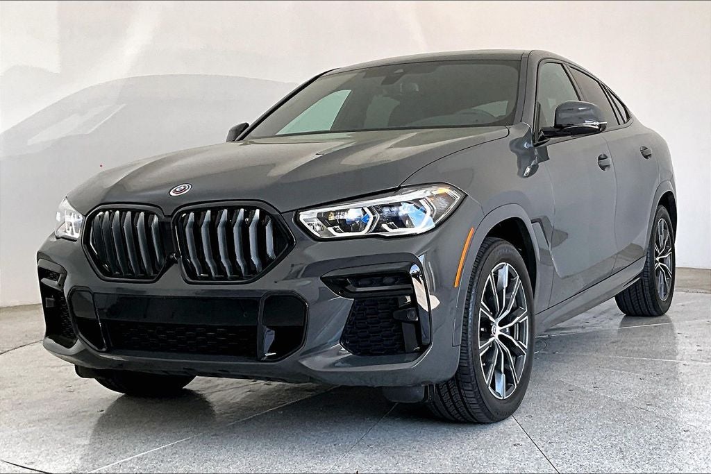 2023 BMW X6 M50i