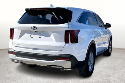 2025 Kia Sorento LX