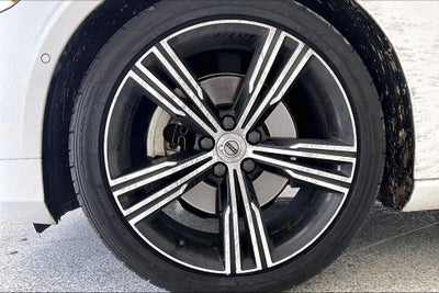 2022 Volvo S60 B5 Inscription