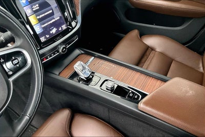 2022 Volvo S60 B5 Inscription