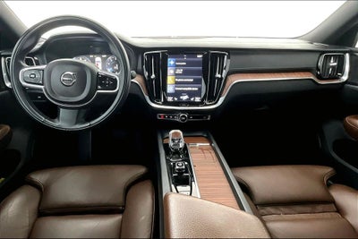 2022 Volvo S60 B5 Inscription