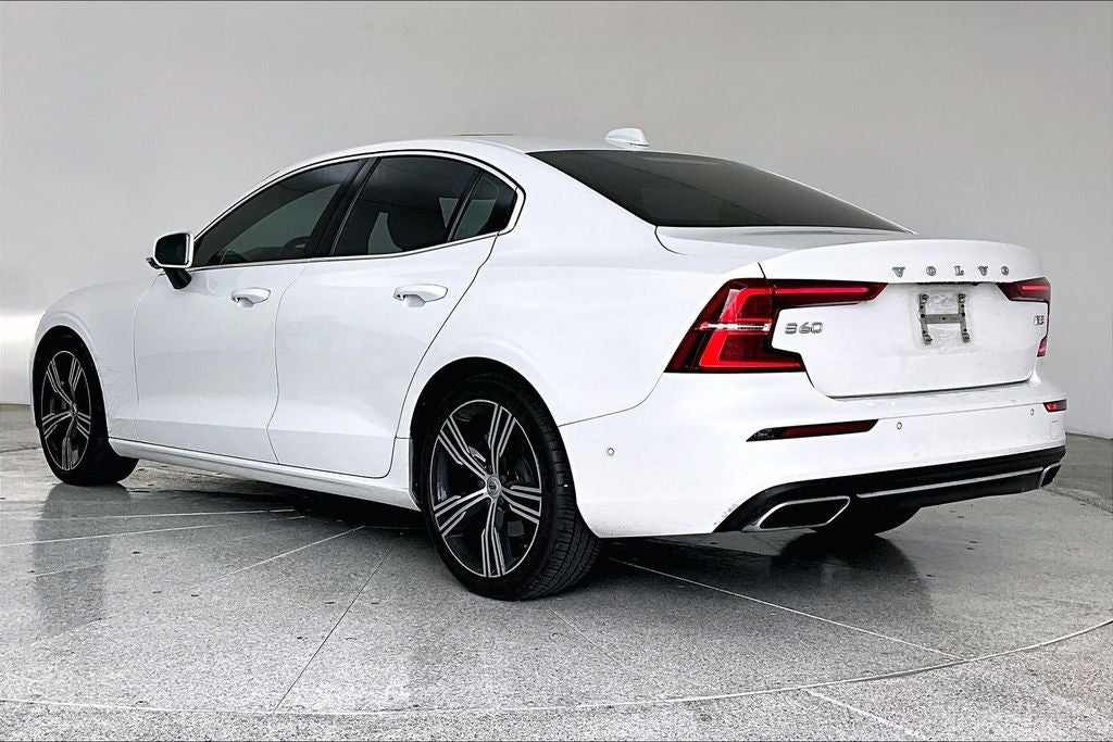 2022 Volvo S60 B5 Inscription