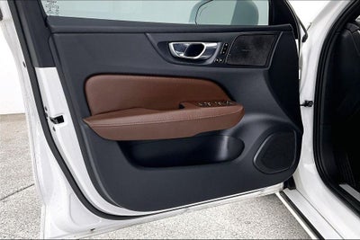 2022 Volvo S60 B5 Inscription