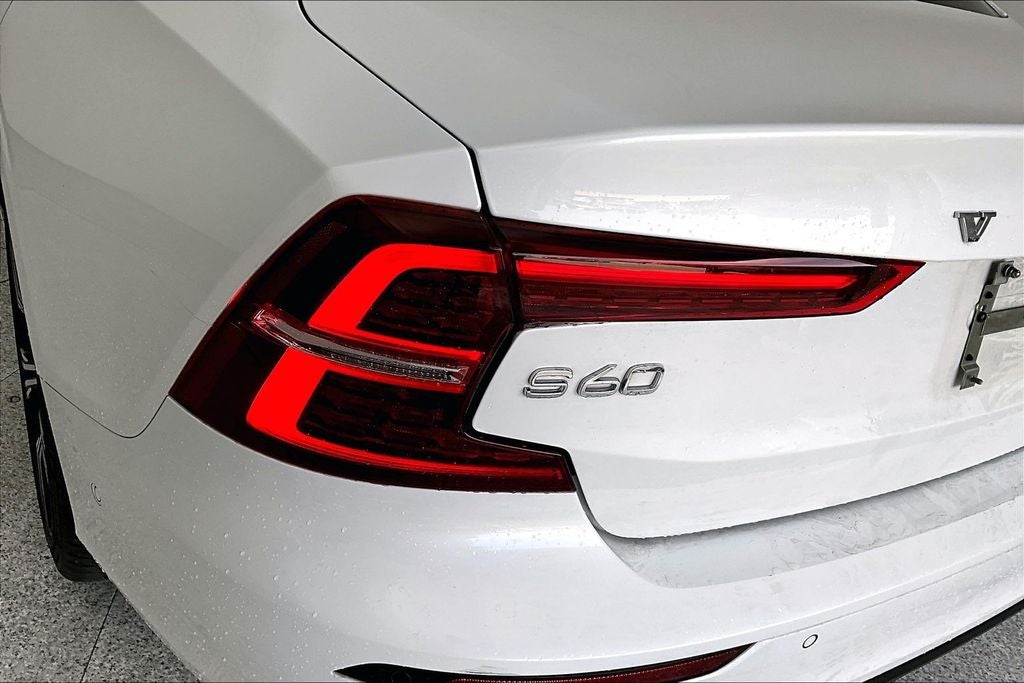 2022 Volvo S60 B5 Inscription