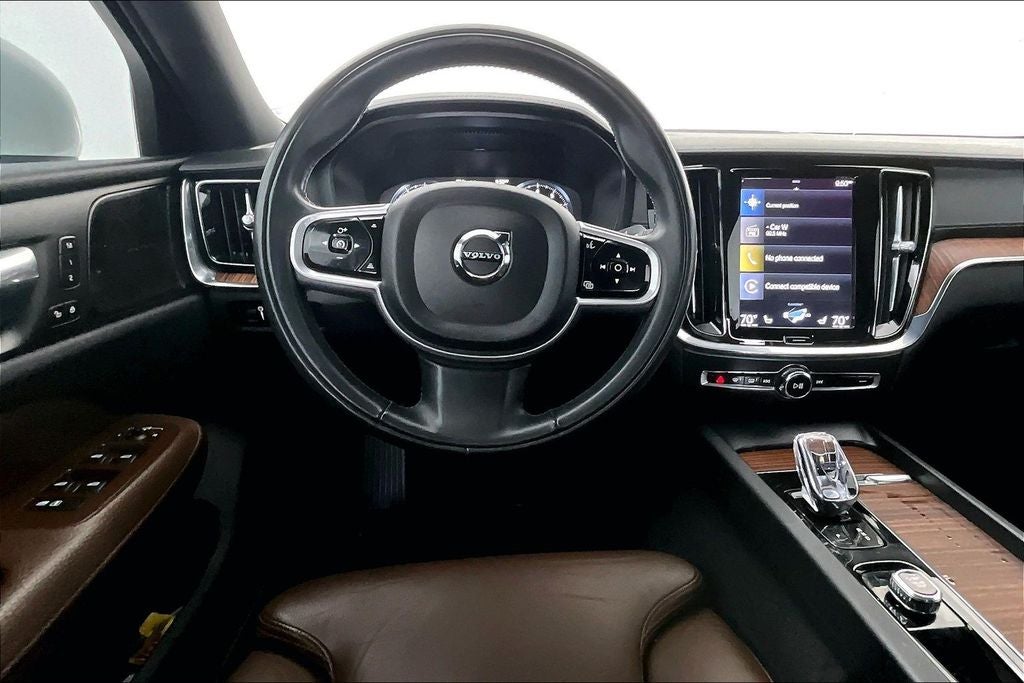 2022 Volvo S60 B5 Inscription