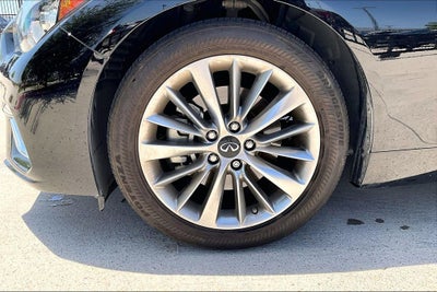 2023 INFINITI Q50 LUXE