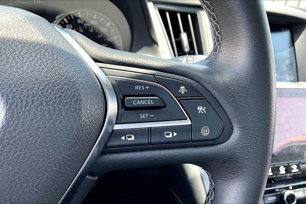 2023 INFINITI Q50 LUXE