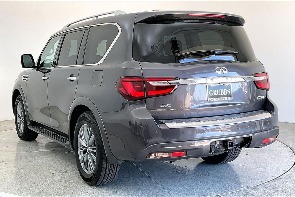 2024 INFINITI QX80 LUXE