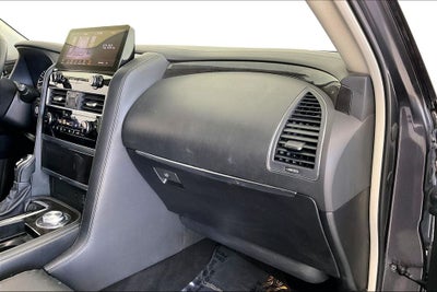 2024 INFINITI QX80 LUXE