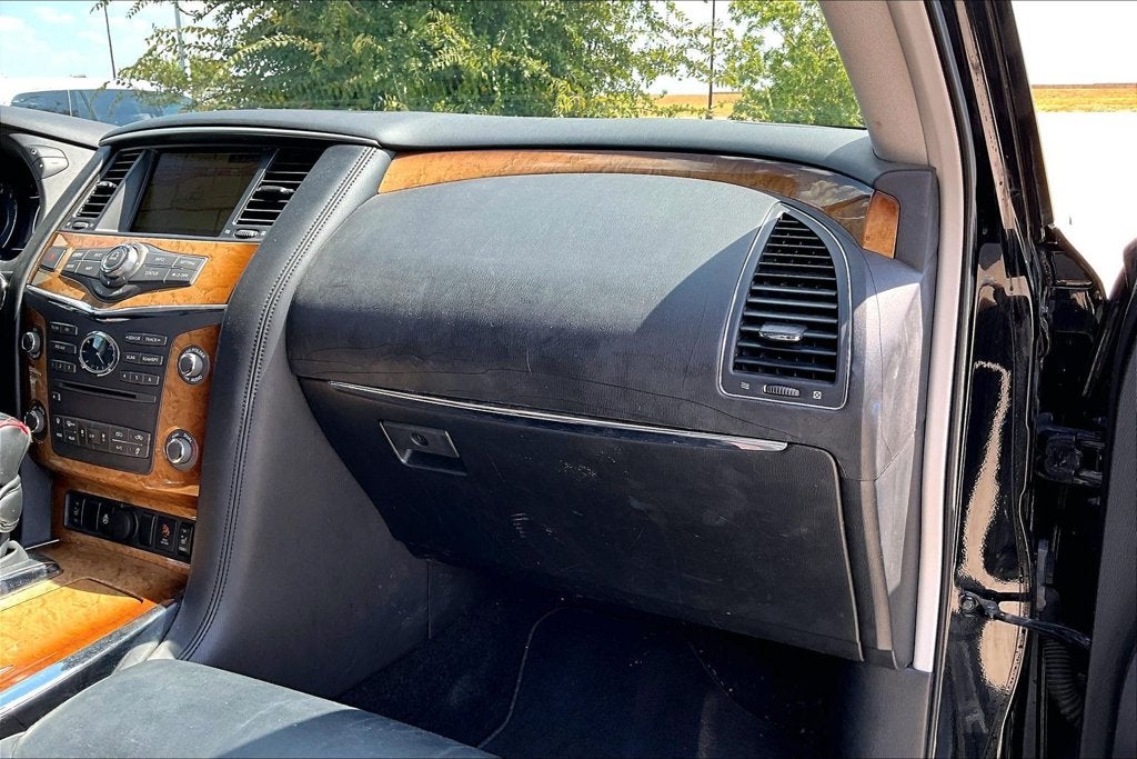 2011 INFINITI QX56 Base