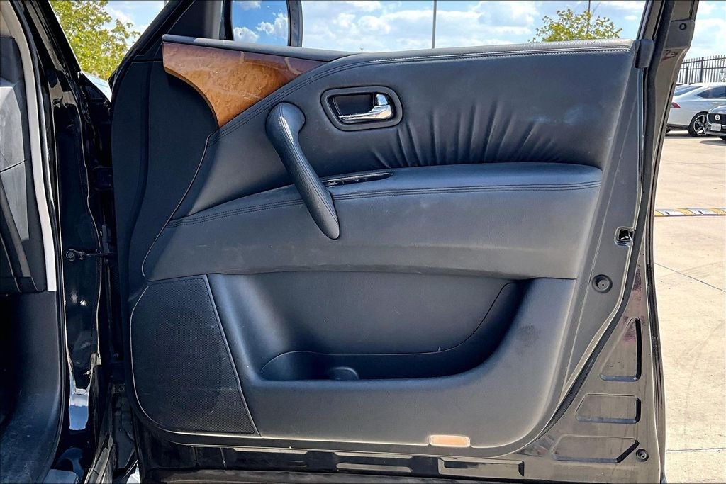 2011 INFINITI QX56 Base