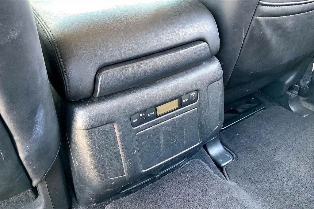 2011 INFINITI QX56 Base