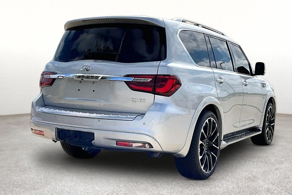 2020 INFINITI QX80 LUXE