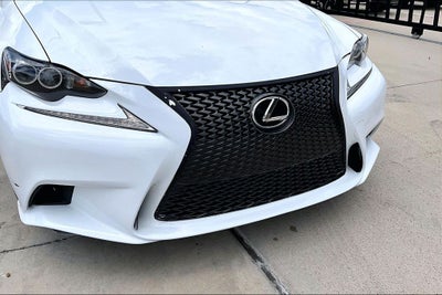 2016 Lexus IS 200t F-Sport