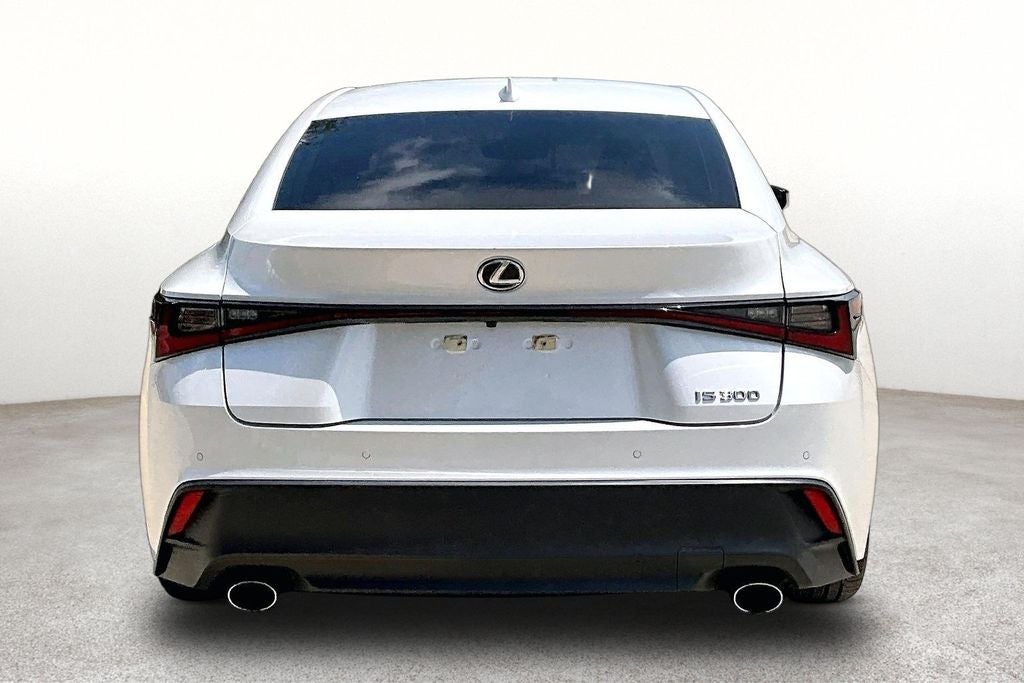 2024 Lexus IS 300