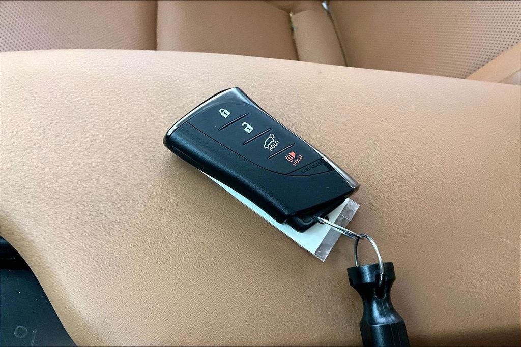 2021 Lexus UX 200 Base