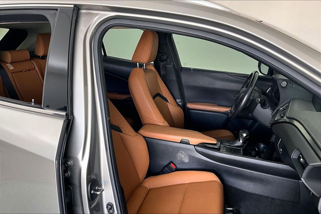 2021 Lexus UX 200 Base