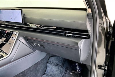 2025 Genesis GV80 2.5T