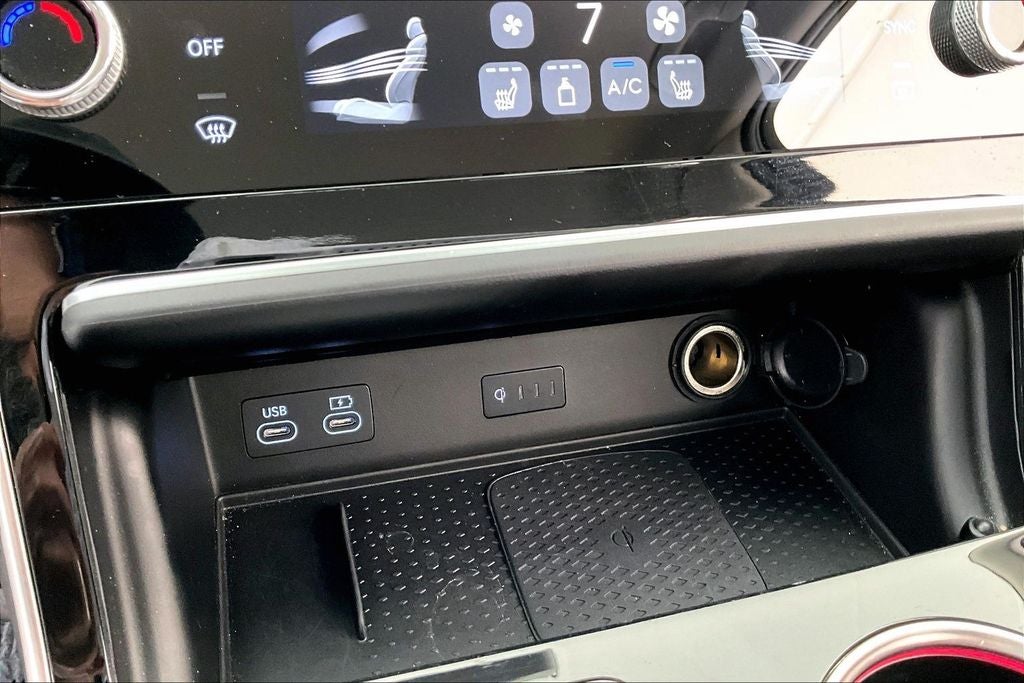 2025 Genesis GV80 2.5T