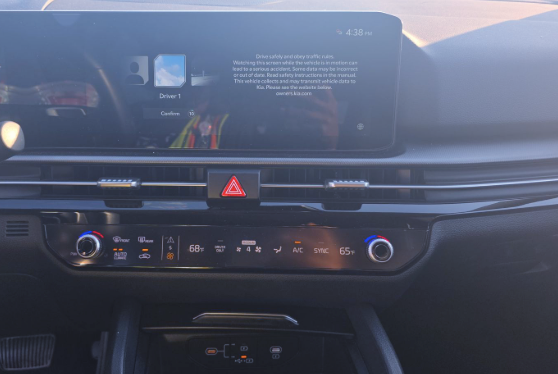 2026 Kia Sportage Hybrid S